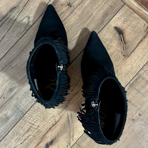 Sam Edelman Kandice Black Suede Fringe Ankle Booties - Picture 9 of 13